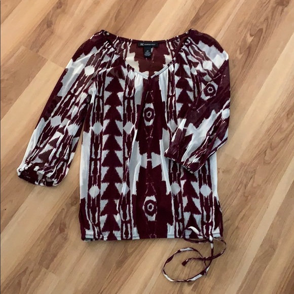 Inc top in XS - Picture 2 of 6